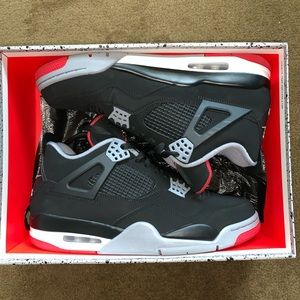 Jordan retro 4 “bRED”